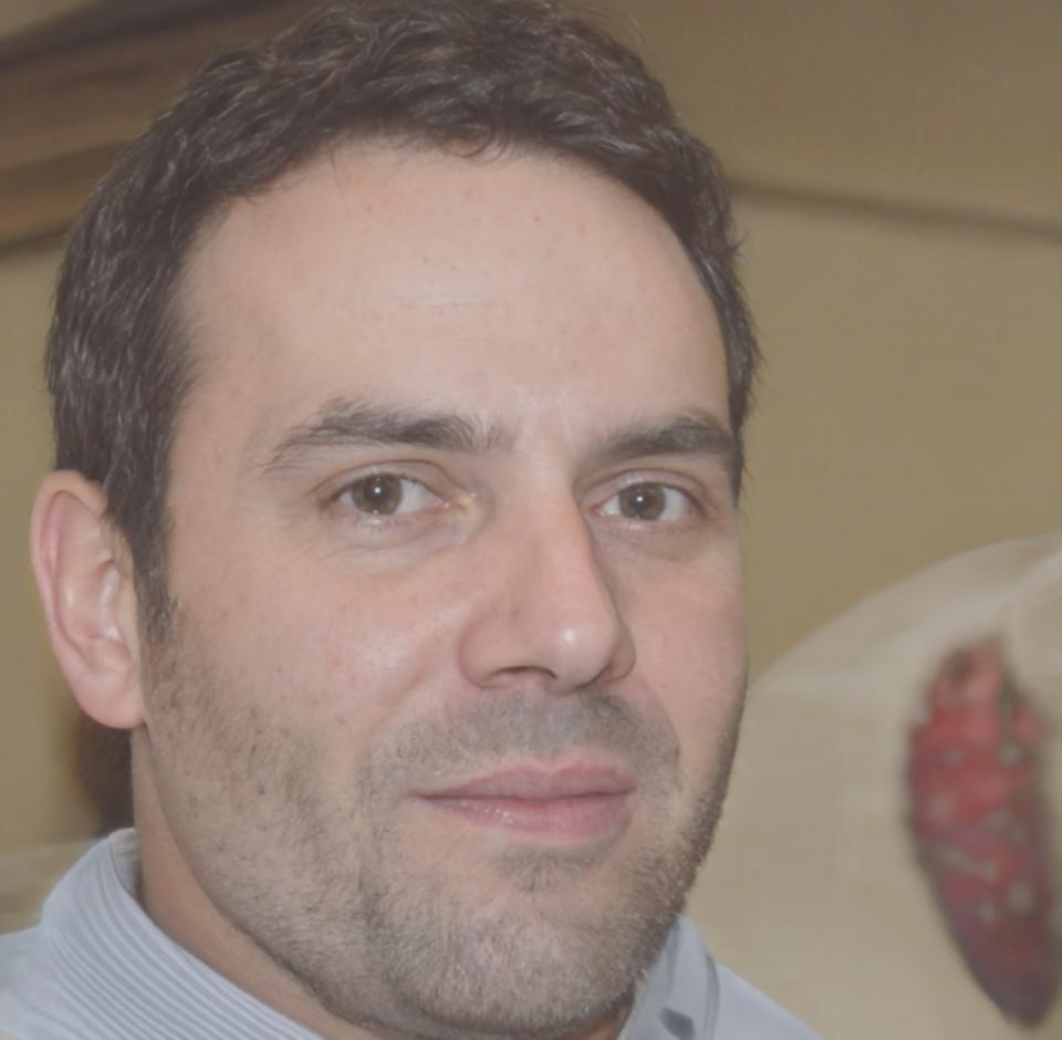 Portrait de Maxime Berger, expert en finance d'entreprise